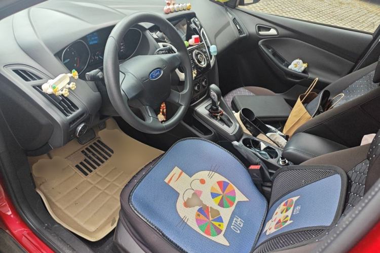 Used Ford Focus 2012 Hatchback 1.6L Automatic Comfort Model Left Front Seat