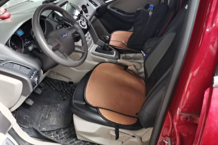 Used Ford Focus 2012 Sedan 1.6L Manual Comfort Model Left Front Seat