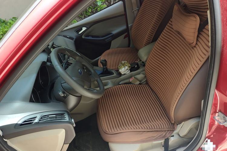 Used Ford Focus 2012 Sedan 1.6L Manual Comfort Model Left Front Seat