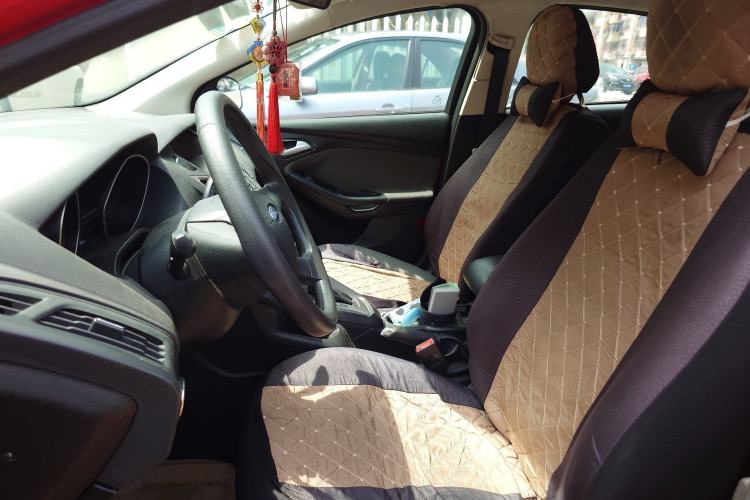Used Ford Focus 2012 Hatchback 1.6L Automatic Fashion Edition Left Front Seat