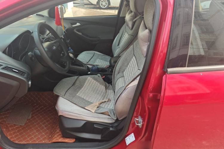 Used Ford Focus 2012 Hatchback 1.6L Automatic Comfort Model Left Front Seat