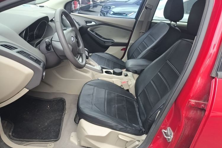 Used Ford Focus 2012 Sedan 1.6L Automatic Comfort Model Left Front Seat