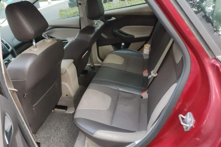 Used Ford Focus 2012 Sedan 1.6L Automatic Fashion Edition Left Rear Seat