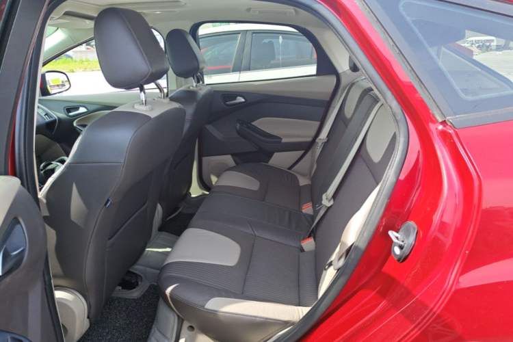 Used Ford Focus 2012 Hatchback 1.6L Automatic Fashion Edition Left Rear Seat