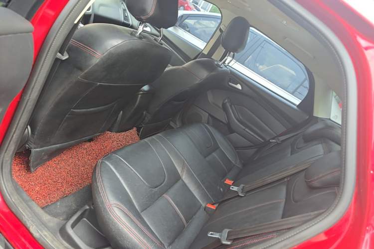 Used Ford Focus 2012 Sedan 1.6L Automatic Fashion Edition Left Rear Seat