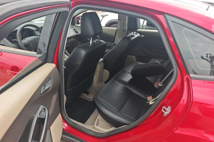 Used Ford Focus 2012 Sedan 1.6L Automatic Comfort Model Left Rear Seat