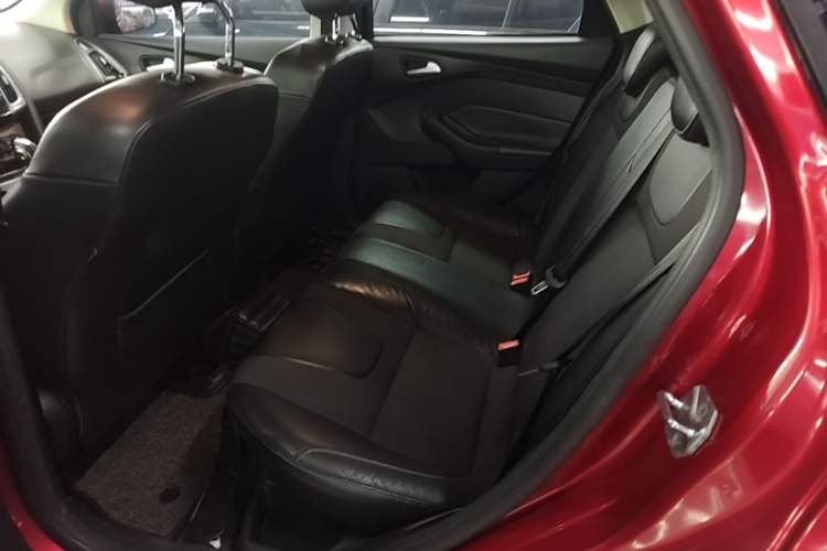 Used Ford Focus 2012 Hatchback 1.6L Automatic Fashion Edition Left Rear Seat