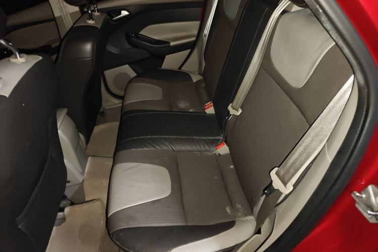 Used Ford Focus 2012 Sedan 1.6L Automatic Fashion Edition Left Rear Seat