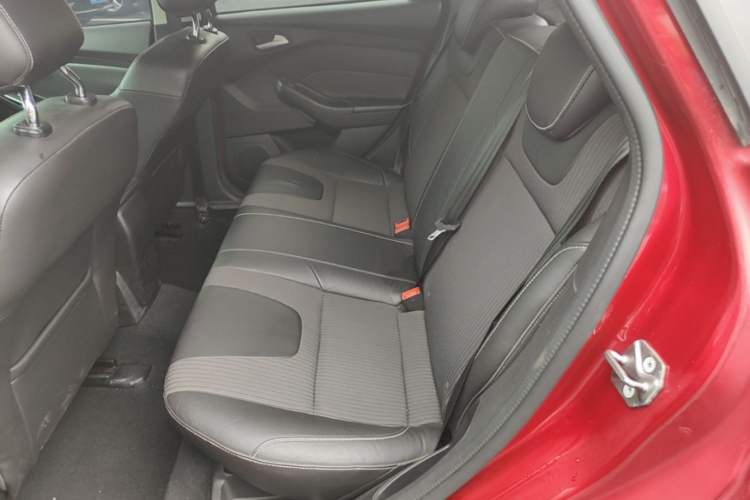 Used Ford Focus 2012 Hatchback 1.6L Automatic Fashion Edition Left Rear Seat