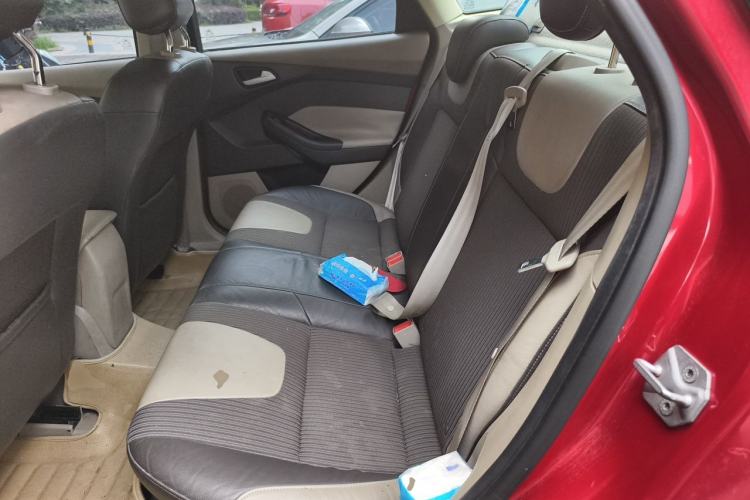 Used Ford Focus 2012 Sedan 1.6L Manual Fashion Edition Left Rear Seat