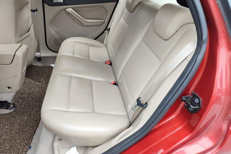 Used Ford Focus 2012 Hatchback Classic 1.8L Manual Fashion Edition Left Rear Seat