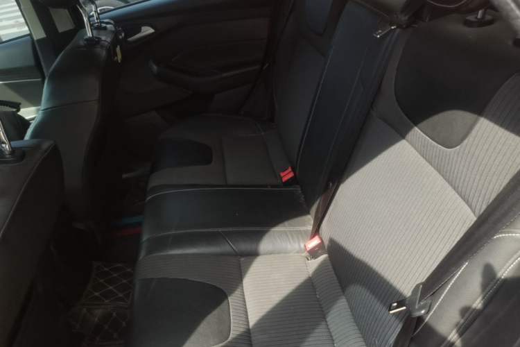 Used Ford Focus 2012 Sedan 1.6L Automatic Fashion Edition Left Rear Seat