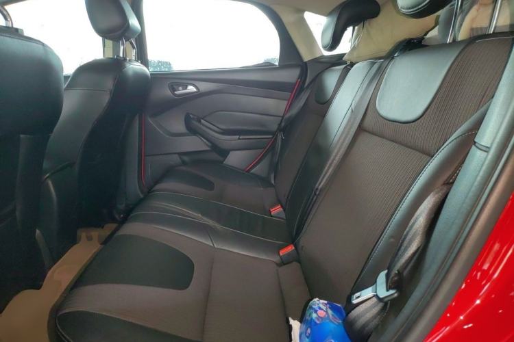 Used Ford Focus 2012 Hatchback 1.6L Automatic Fashion Edition Left Rear Seat