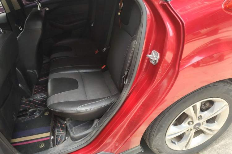Used Ford Focus 2012 Hatchback 1.6L Automatic Fashion Edition Left Rear Seat