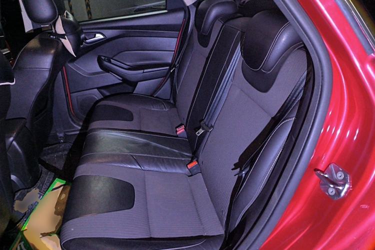 Used Ford Focus 2012 Sedan 1.6L Automatic Fashion Edition Left Rear Seat