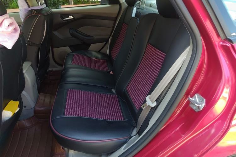 Used Ford Focus 2012 Sedan 1.6L Manual Comfort Model Left Rear Seat