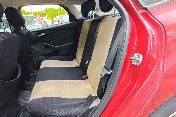 Used Ford Focus 2012 Hatchback 1.6L Manual Comfort Model Left Rear Seat