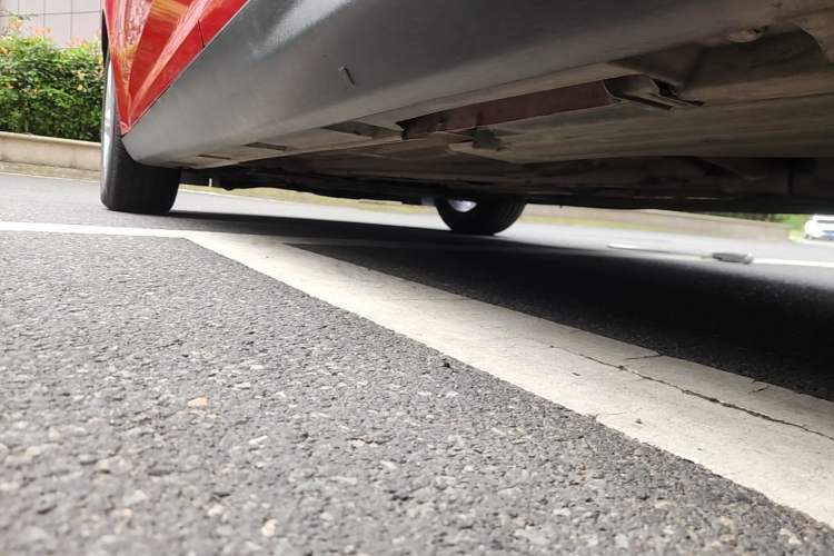Used Ford Focus 2012 Hatchback 1.6L Automatic Fashion Edition Left Side Sill