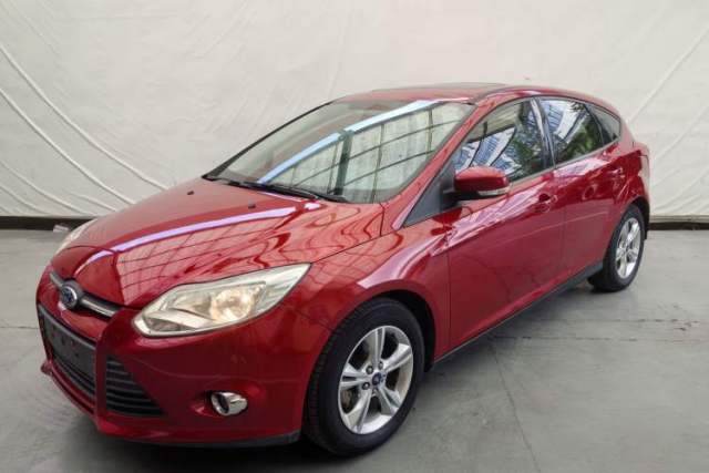 Ford Focus 2012 Hatchback 1.6L Automatic Fashion Edition de segunda mano