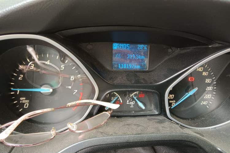 Used Ford Focus 2012 Hatchback 1.6L Automatic Comfort Model Odometer Close Up