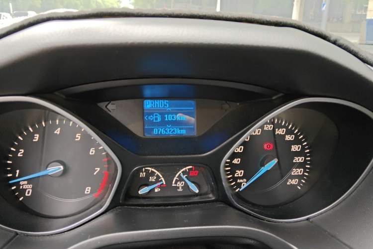 Used Ford Focus 2012 Sedan 1.6L Automatic Fashion Edition Odometer Close Up