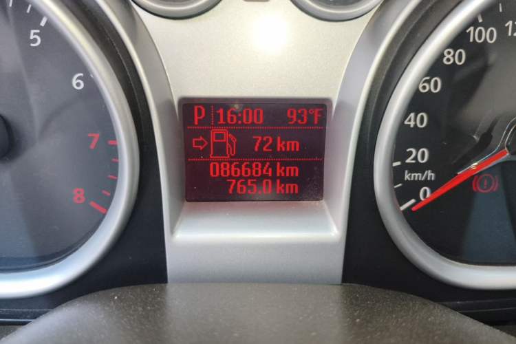 Used Ford Focus 2012 Hatchback Classic 1.8L Automatic Fashion Edition Odometer Close Up