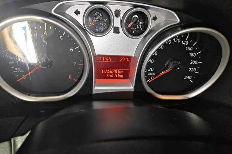 Used Ford Focus 2012 Hatchback Classic 1.8L Automatic Base Model Odometer Close Up