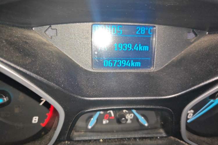 Used Ford Focus 2012 Hatchback 1.6L Automatic Comfort Model Odometer Close Up