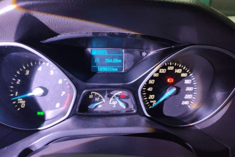 Used Ford Focus 2012 Sedan 1.6L Automatic Comfort Model Odometer Close Up