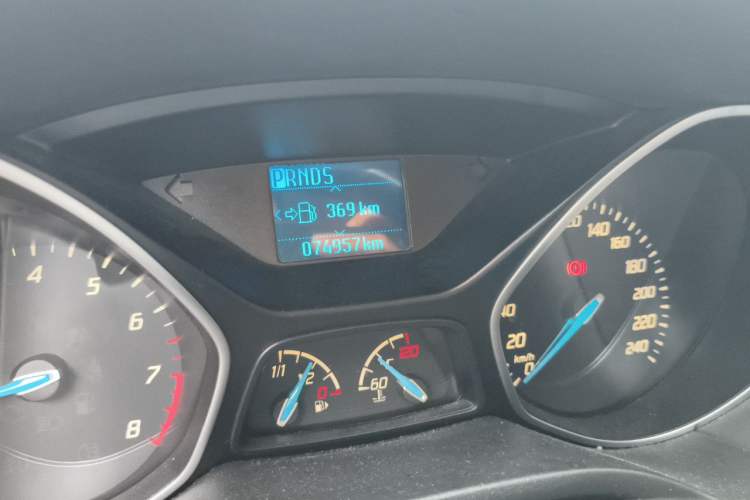 Used Ford Focus 2012 Hatchback 1.6L Automatic Fashion Edition Odometer Close Up