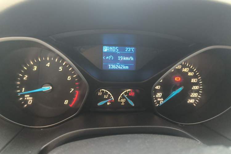 Used Ford Focus 2012 Hatchback 1.6L Automatic Fashion Edition Odometer Close Up