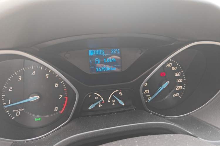 Used Ford Focus 2012 Hatchback 1.6L Automatic Fashion Edition Odometer Close Up