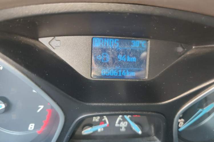 Used Ford Focus 2012 Hatchback 1.6L Automatic Fashion Edition Odometer Close Up