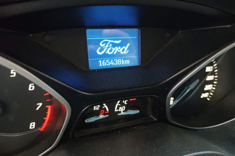 Used Ford Focus 2012 Hatchback 1.6L Manual Fashion Edition Odometer Close Up
