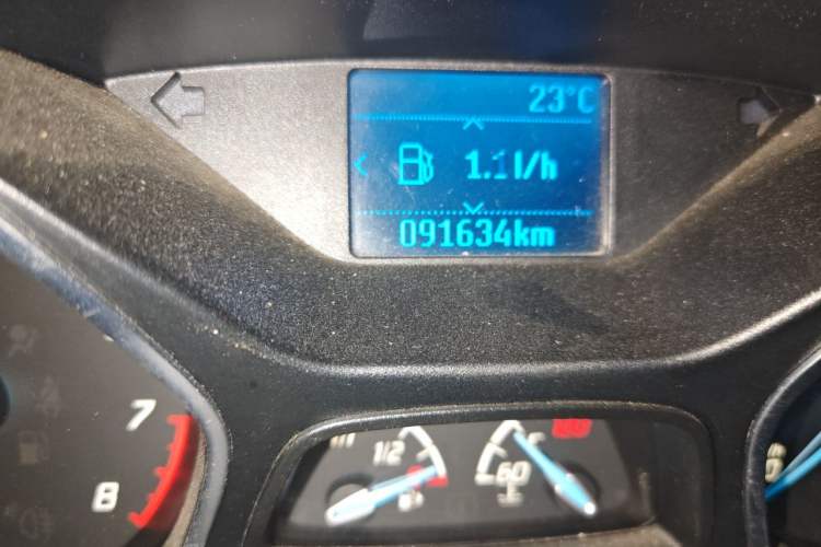 Used Ford Focus 2012 Sedan 1.6L Manual Fashion Edition Odometer Close Up