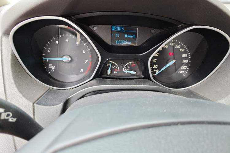 Used Ford Focus 2012 Sedan 1.6L Automatic Comfort Model Odometer Close Up