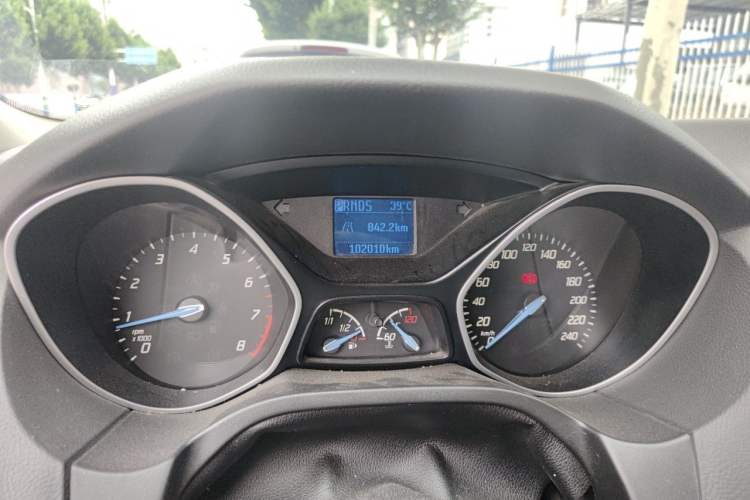 Used Ford Focus 2012 Hatchback 1.6L Automatic Comfort Model Odometer Close Up