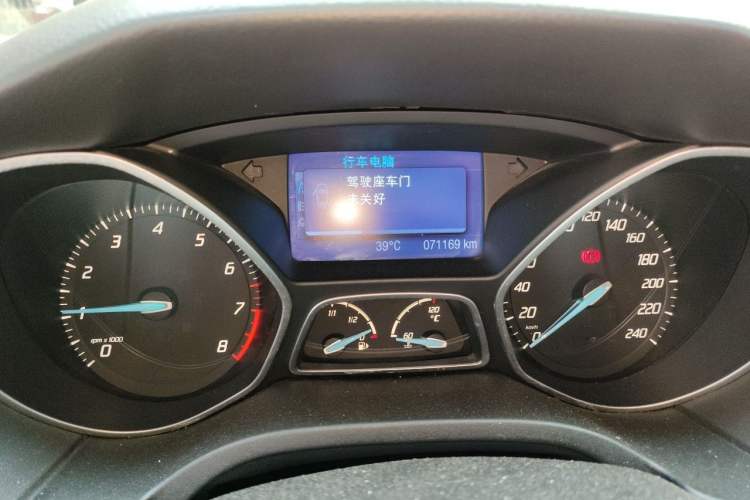 Used Ford Focus 2012 Hatchback 2.0L Manual Luxury Sport Model Odometer Close Up