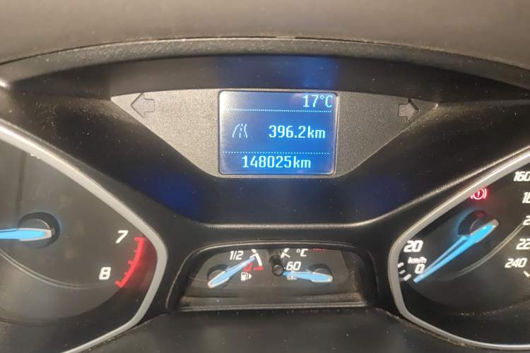 Used Ford Focus 2012 Sedan 1.6L Manual Comfort Model Odometer Close Up