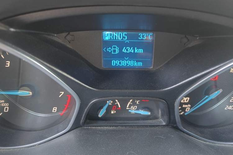 Used Ford Focus 2012 Hatchback 1.6L Automatic Fashion Edition Odometer Close Up