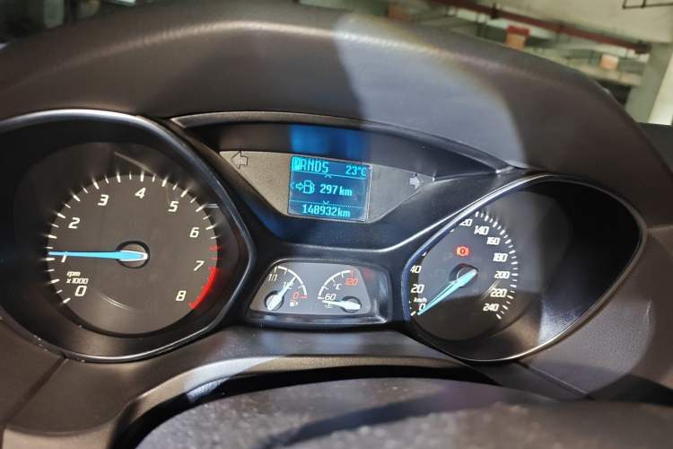 Used Ford Focus 2012 Hatchback 1.6L Automatic Fashion Edition Odometer Close Up
