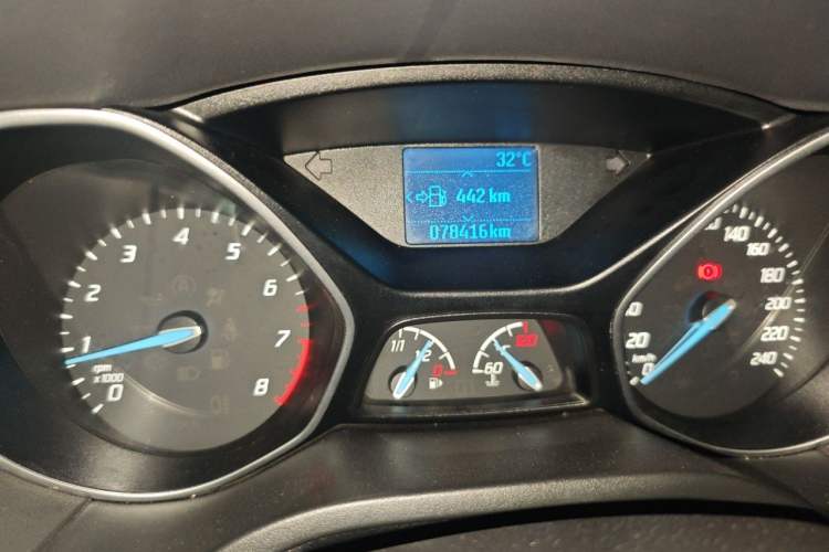 Used Ford Focus 2012 Hatchback 1.6L Manual Fashion Edition Odometer Close Up