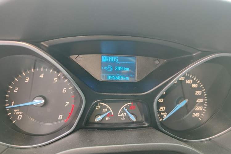 Used Ford Focus 2012 Hatchback 1.6L Automatic Fashion Edition Odometer Close Up