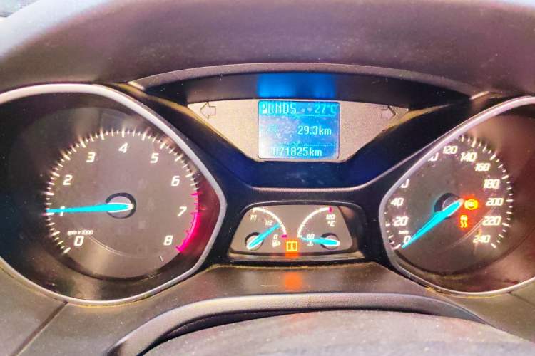 Used Ford Focus 2012 Hatchback 1.6L Automatic Fashion Edition Odometer Close Up