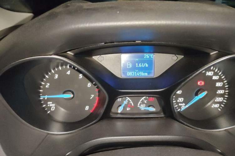 Used Ford Focus 2012 Hatchback 1.6L Manual Fashion Edition Odometer Close Up