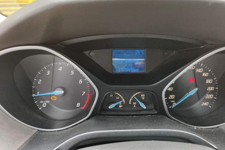 Used Ford Focus 2012 Sedan 1.6L Manual Fashion Edition Odometer Close Up