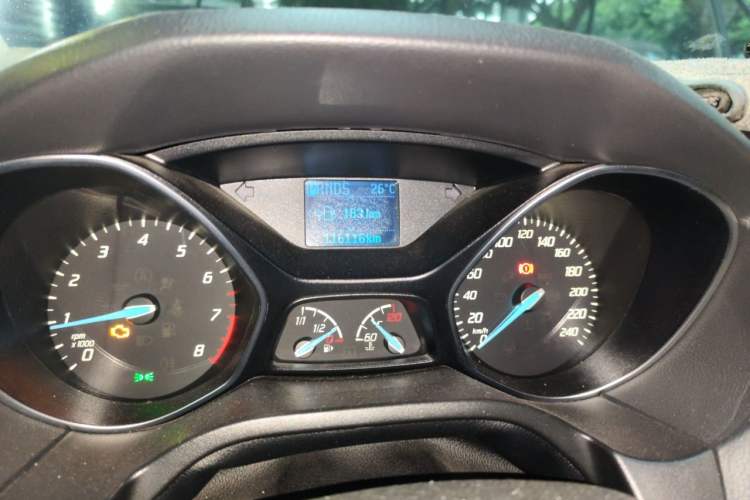 Used Ford Focus 2012 Sedan 1.6L Automatic Fashion Edition Odometer Close Up
