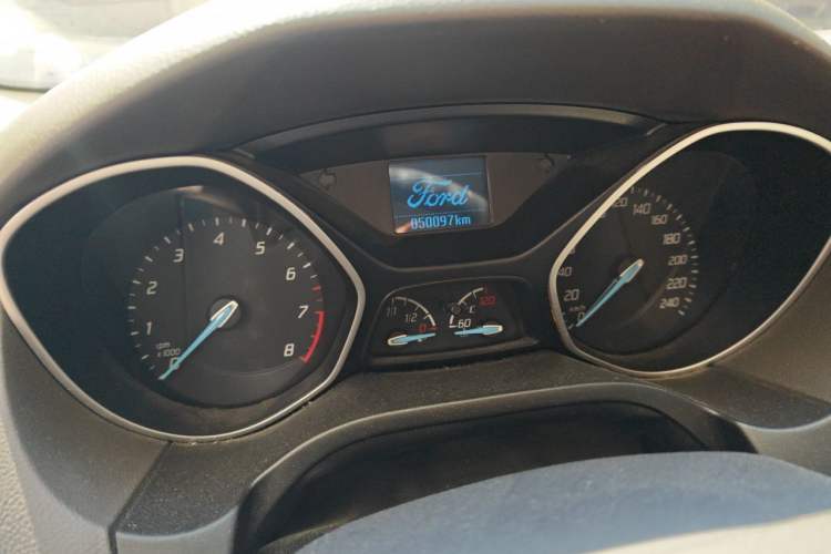 Used Ford Focus 2012 Sedan 1.6L Automatic Comfort Model Odometer Close Up