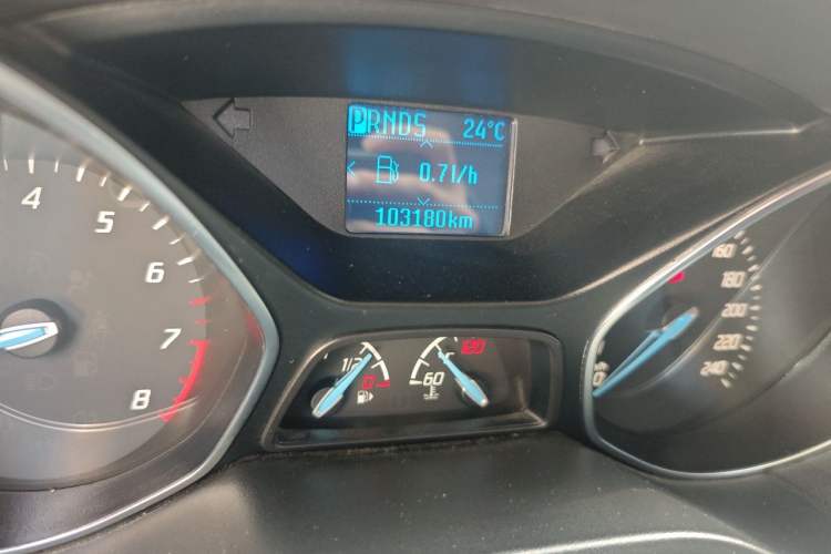 Used Ford Focus 2012 Hatchback 1.6L Automatic Fashion Edition Odometer Close Up