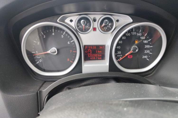 Used Ford Focus 2012 Hatchback Classic 1.8L Automatic Base Model Odometer Close Up